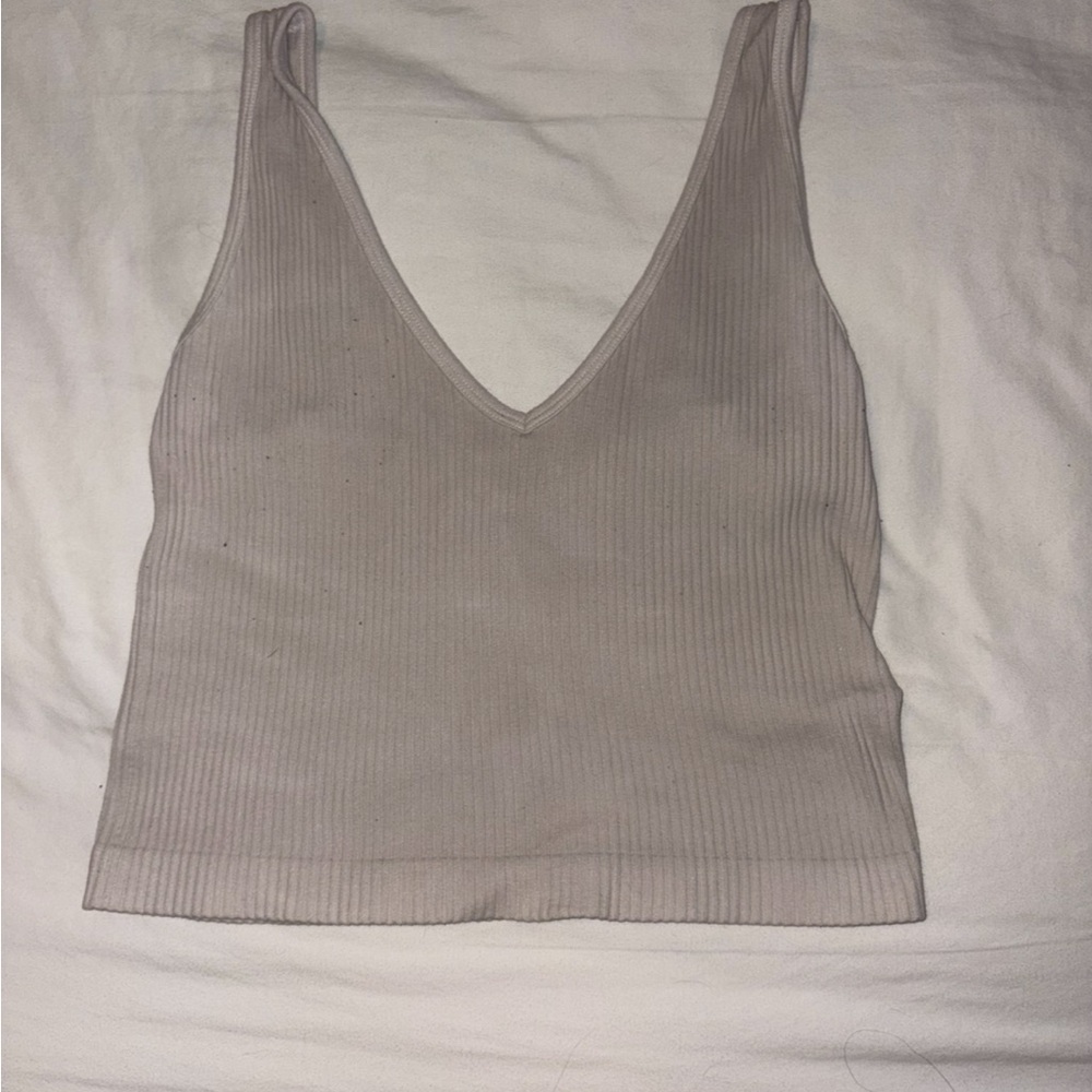 Aritzia Ribbed V-Neck Tank Top - Light Gray